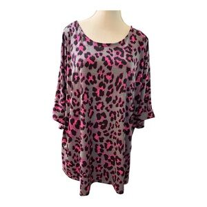 Dear Scarlett Pink & Gray Leopard Print Blouse – Approx Size 3X